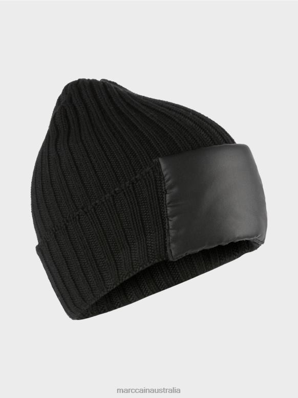 Accessory Black J8XFX1666 Woollen cap with patch Marc Cain
