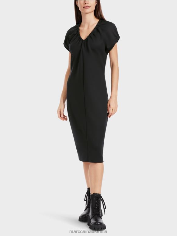 Clothing Black J8XFX34 Fitted dress with V-neck Marc Cain