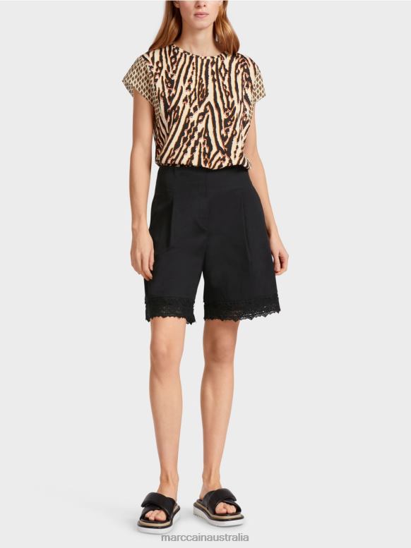 Clothing Black J8XFX607 Shorts with lace hem Marc Cain